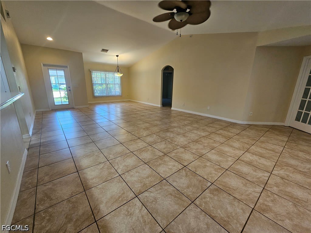 3307 36th Street W – photo 2