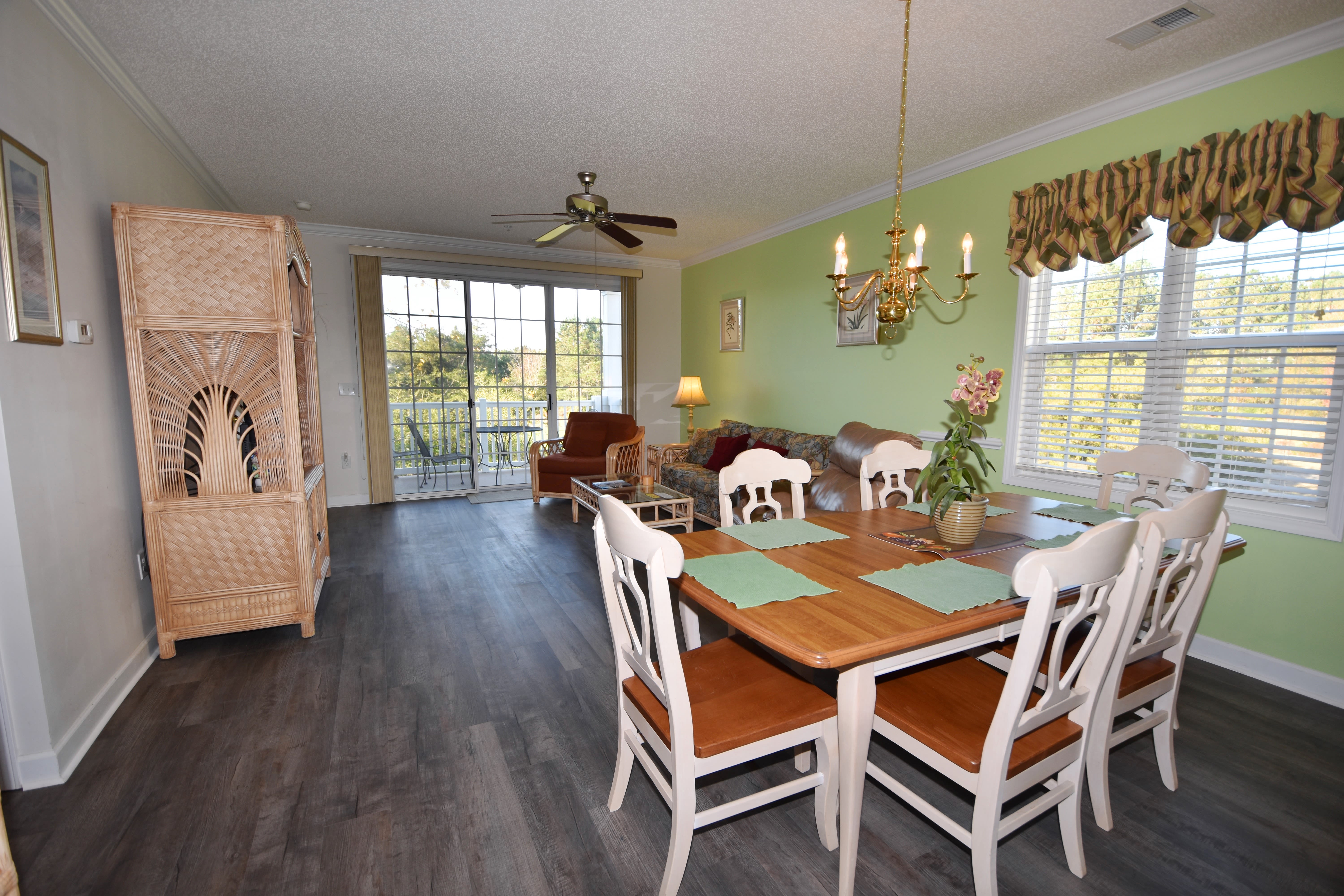 6203 Catalina Drive – photo 4