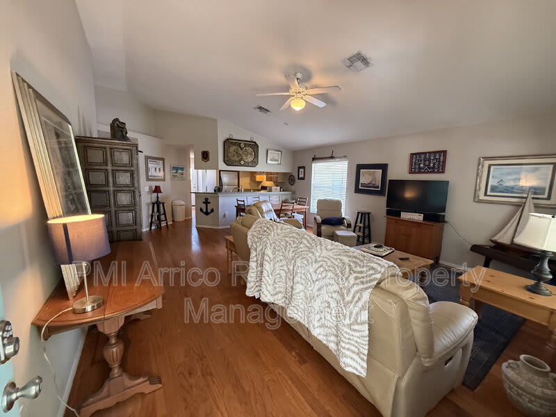 7512 S Mascotte St – photo 5