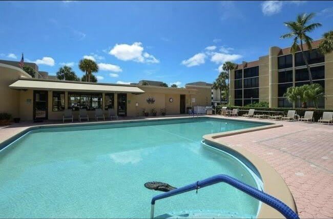3462 NE Causeway Boulevard – photo 4