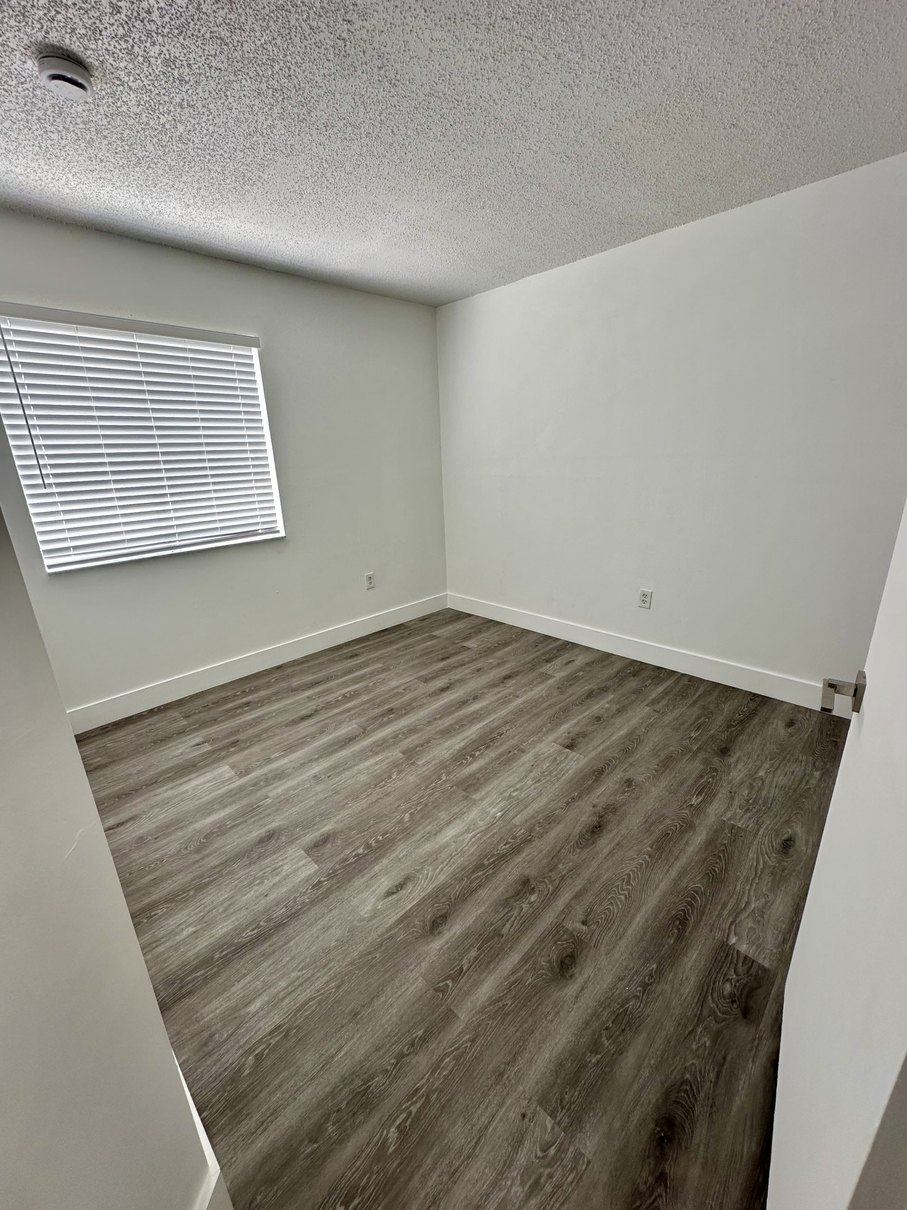 4768 Northwest 114th Avenue – photo 4