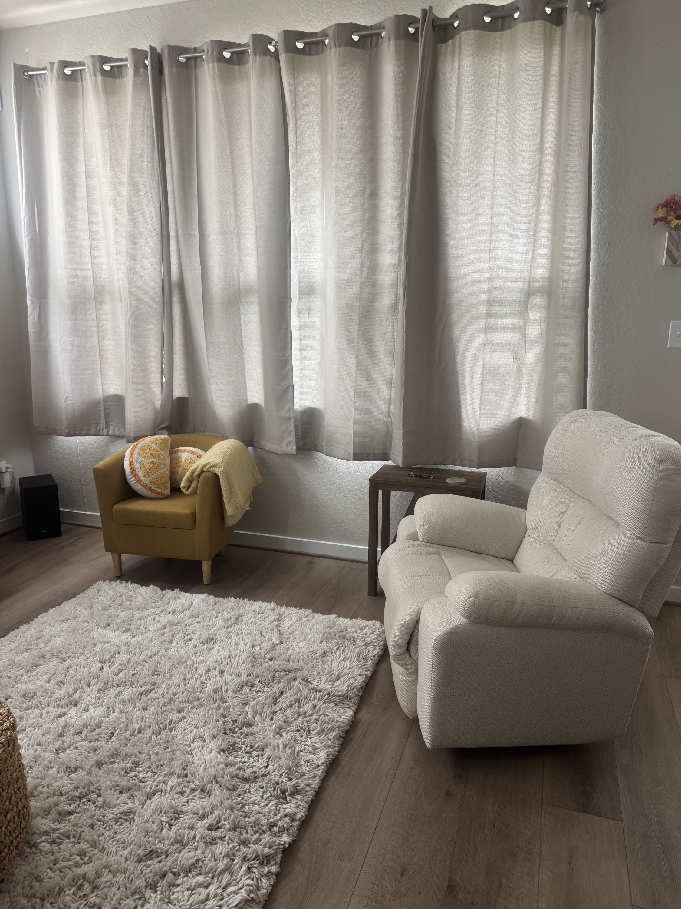 14815 Maverick Avenue – photo 2