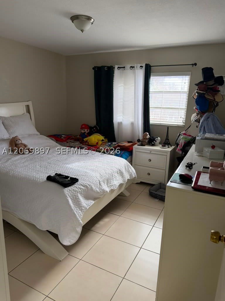 1630 W 46th St – photo 5