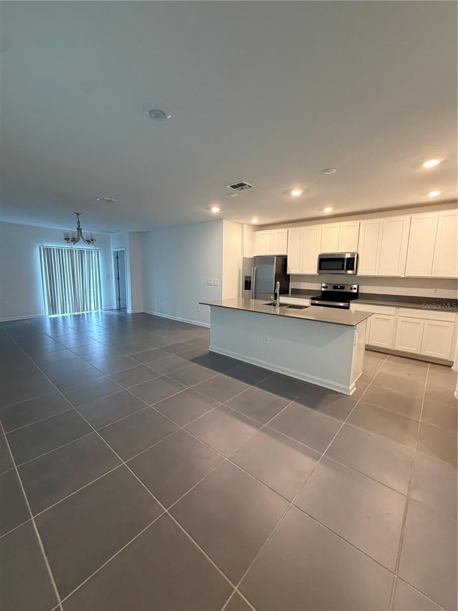 926 JACKSON Avenue – photo 2