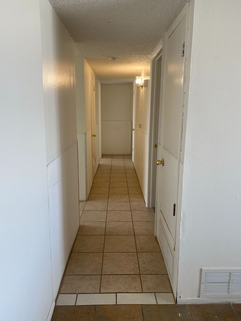 3 Bedroom 2 Bathroom Home – photo 4