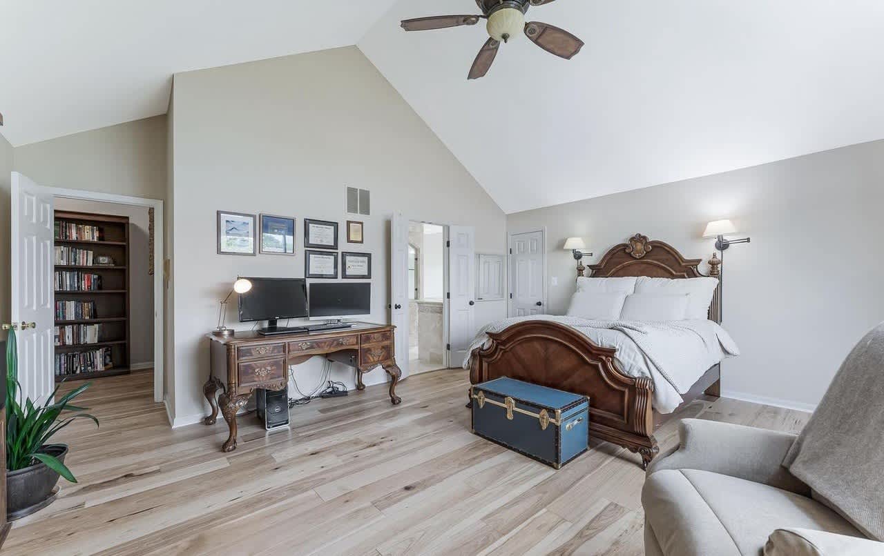 11302 Harbor Ct Apt 1300 – photo 3