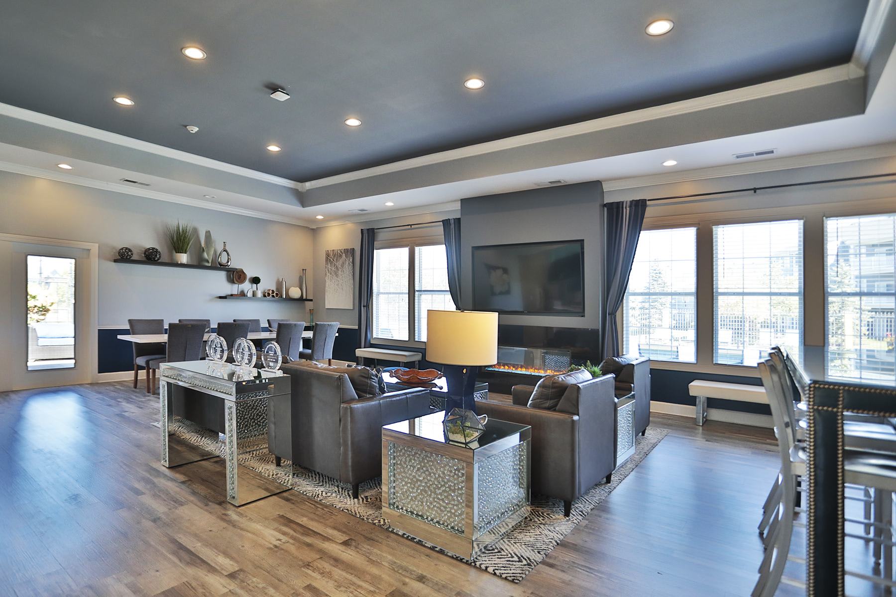 Sterling Lakes Apartments – photo 3