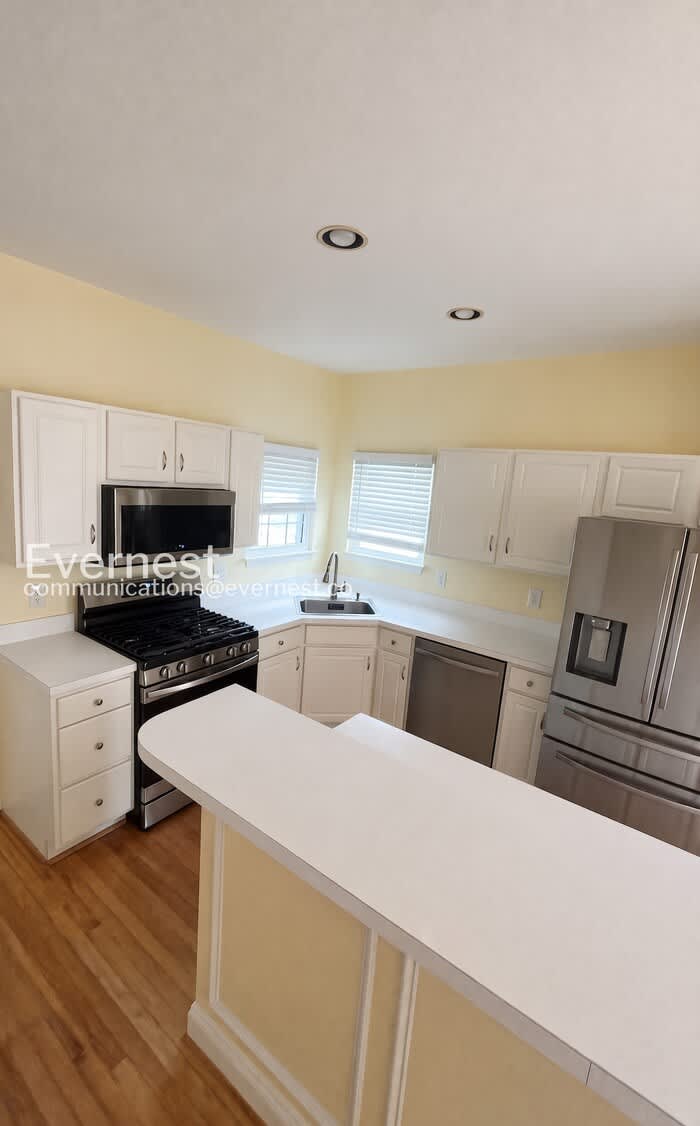9306 Hedgeford Street – photo 3