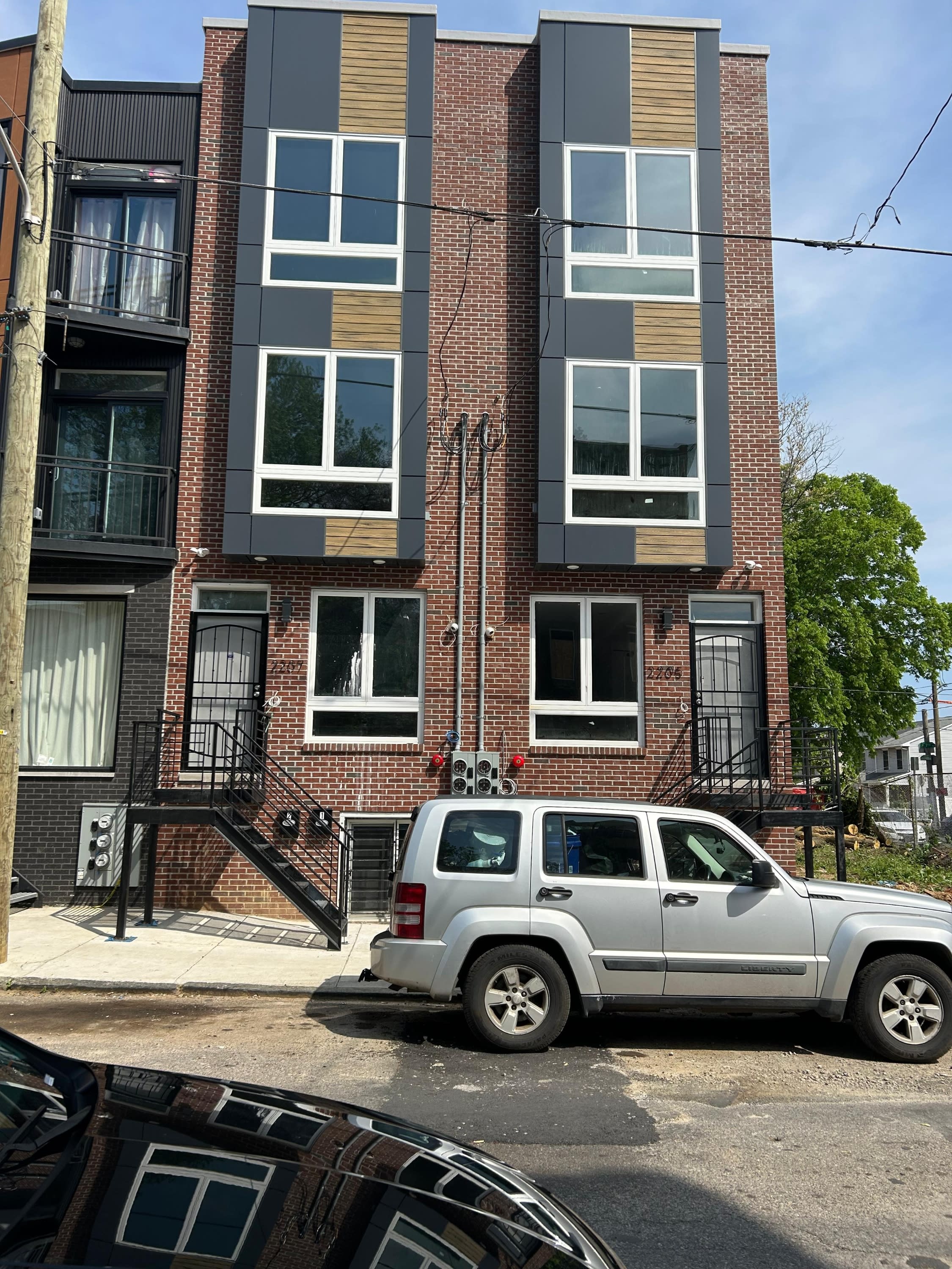 2205 North Franklin Street – photo 2