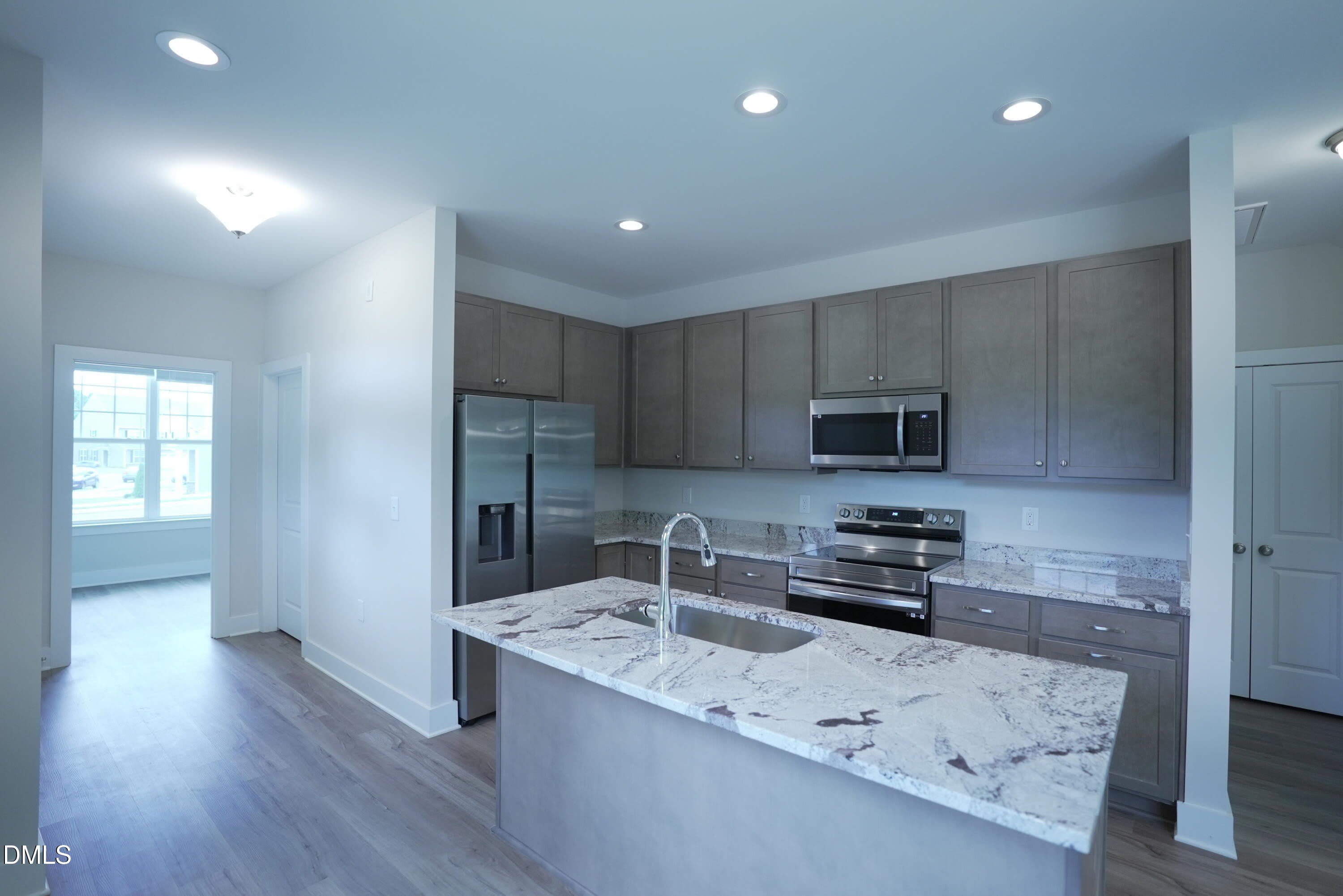 919 Hillman Lane – photo 3