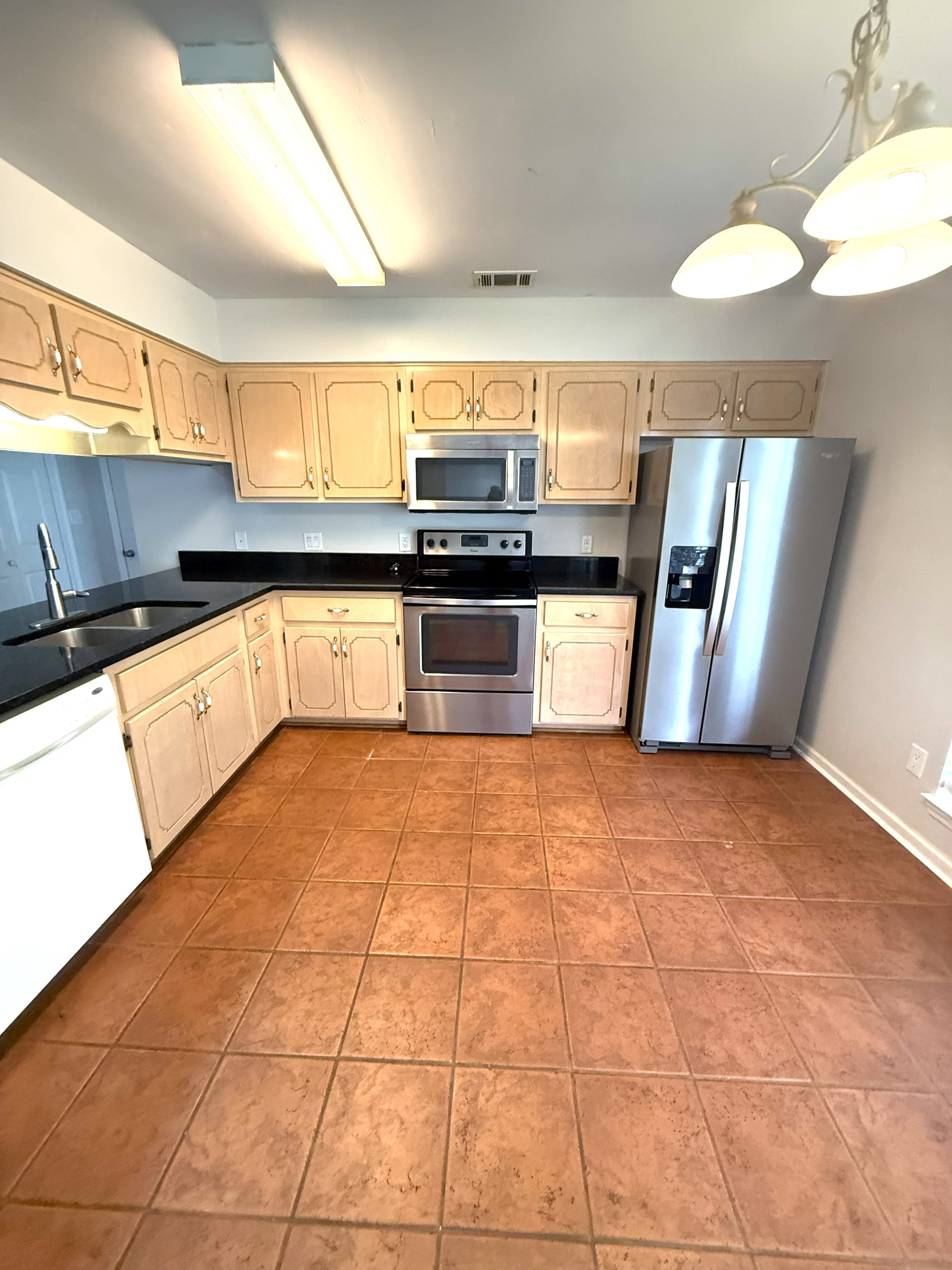 4807 Summer Creek Cove – photo 4