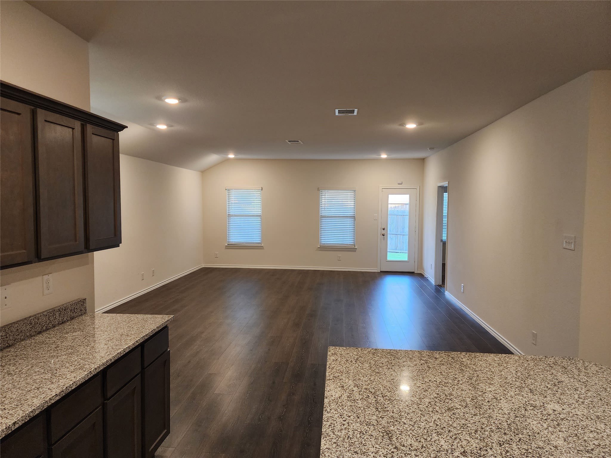 100 Stovall Lane – photo 5