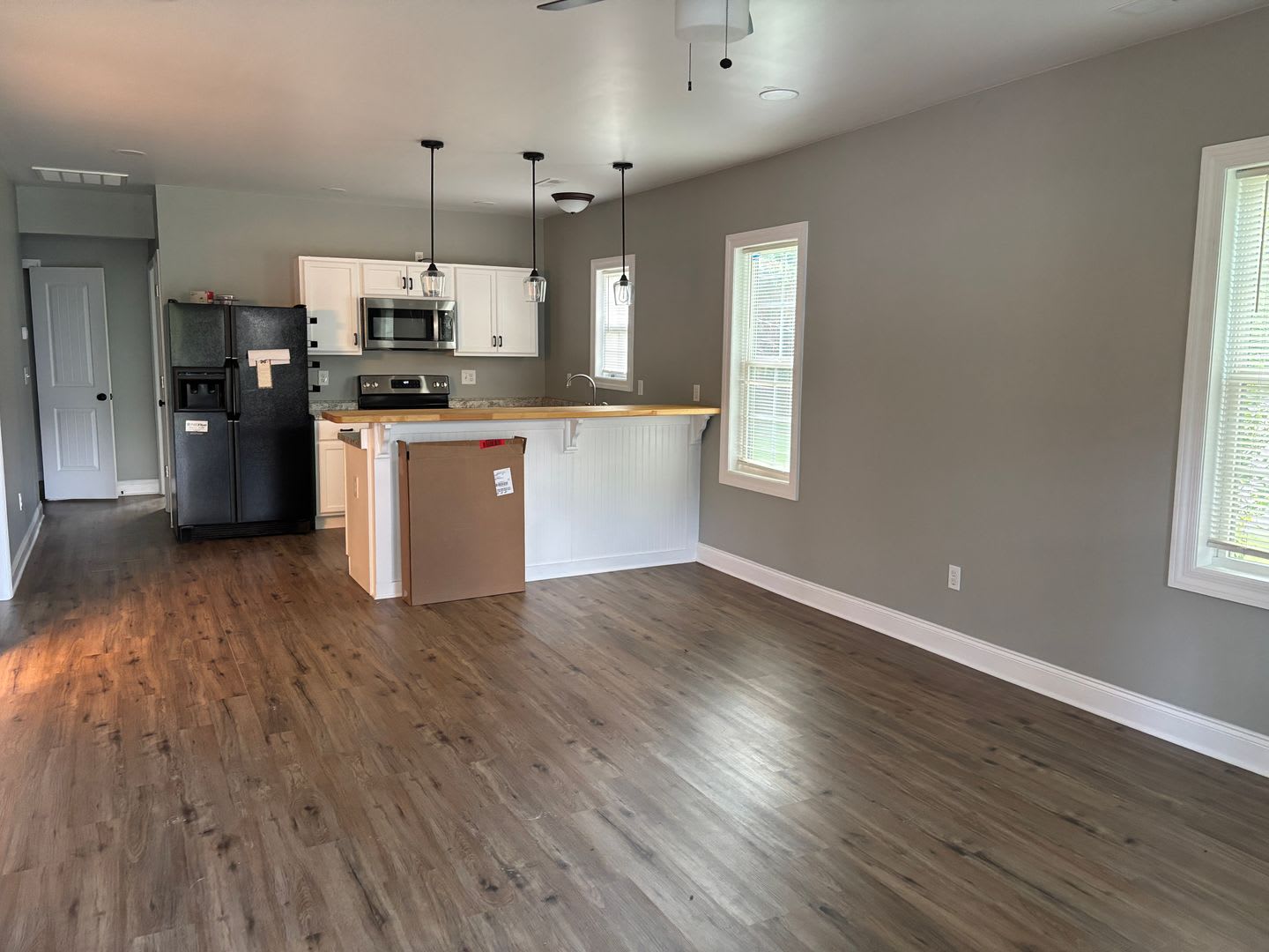 3 Br 2 Ba – photo 2