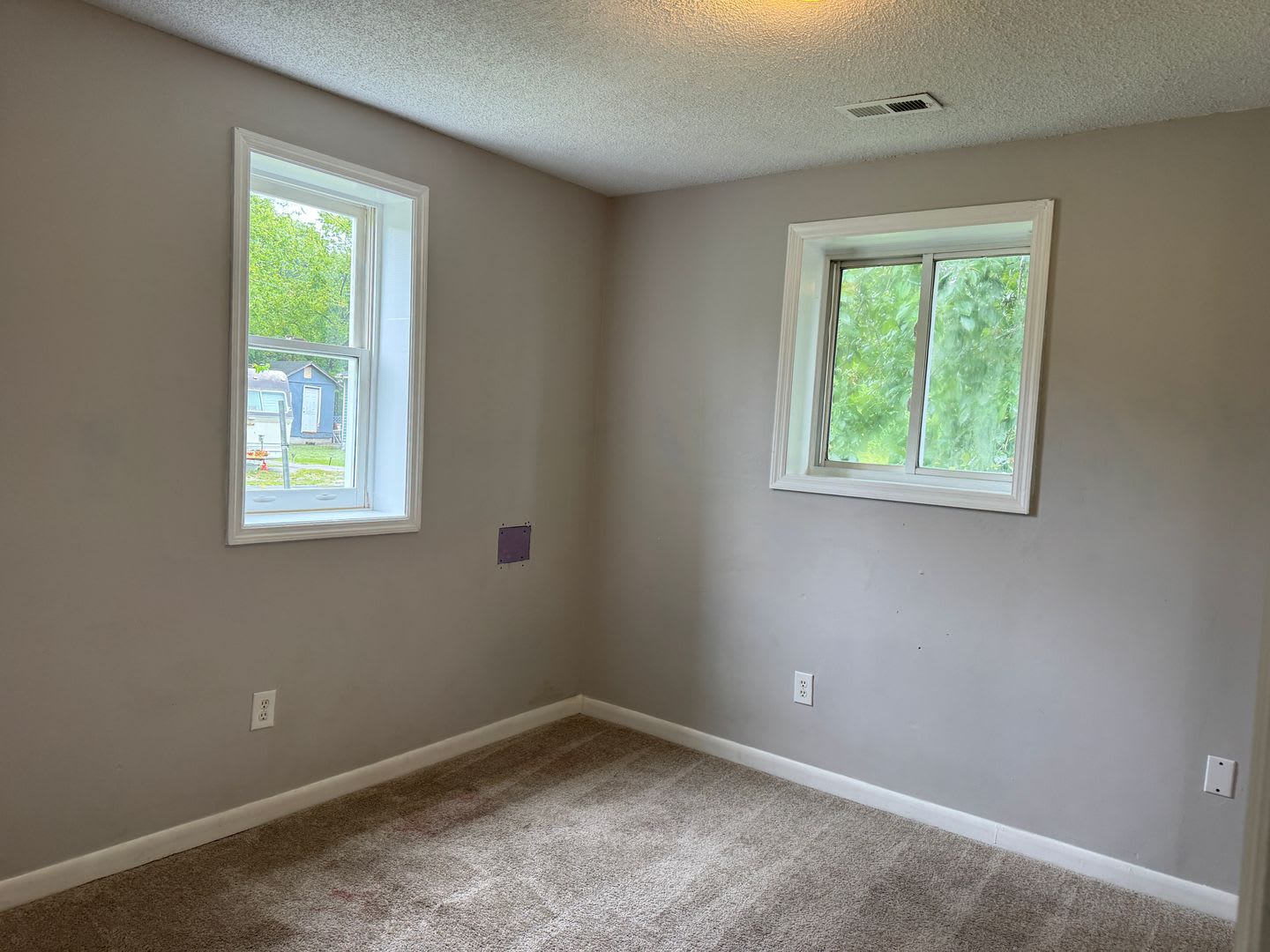 Home in Pembroke – photo 4