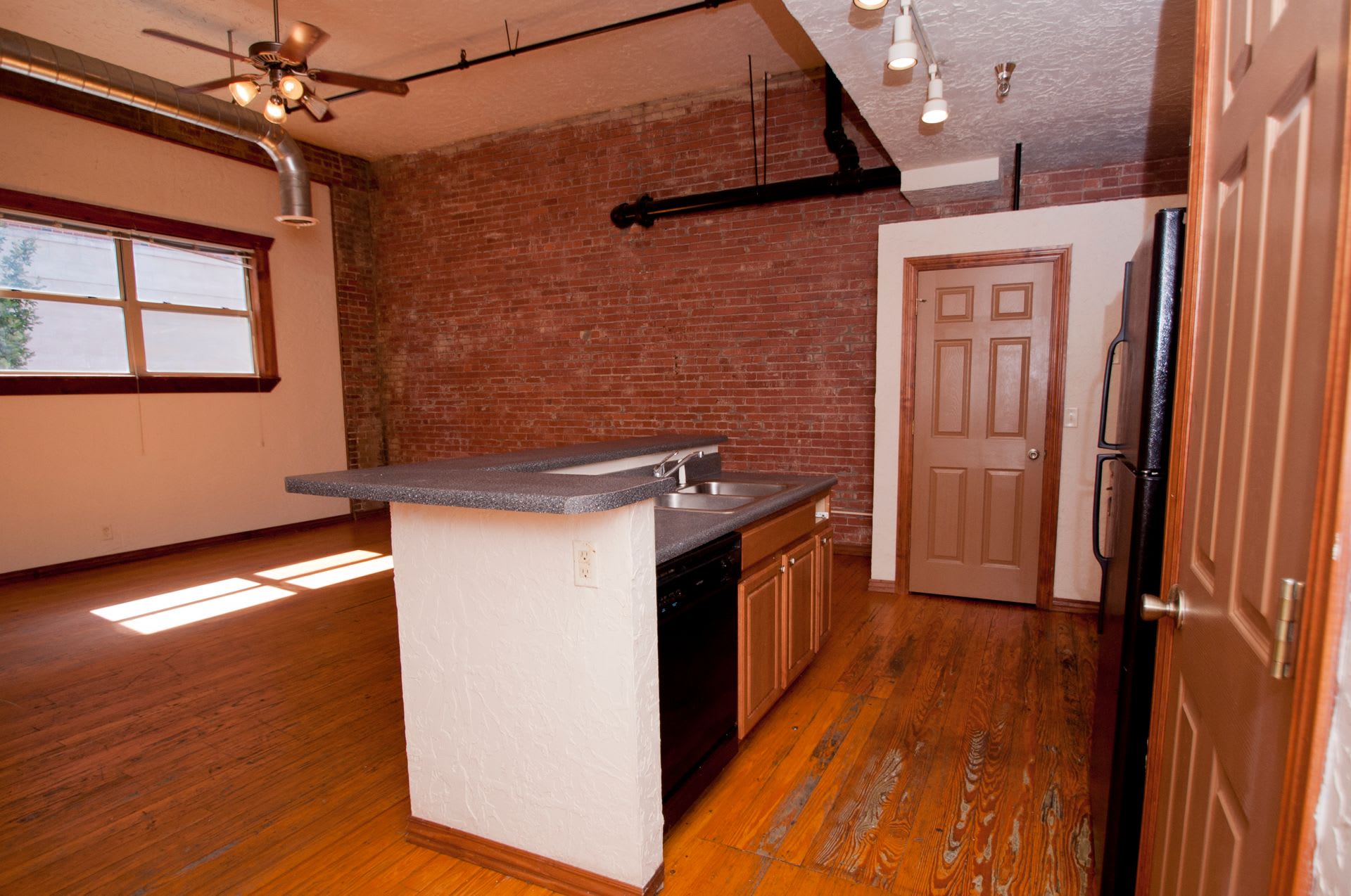 Market Street Lofts – photo 3