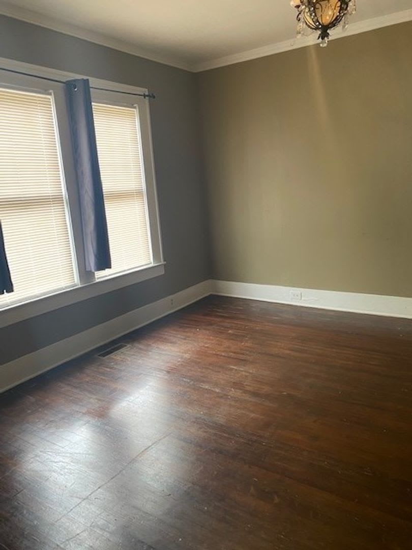 Nice 3 Bed 2 Bath! Available August 2026! – photo 3