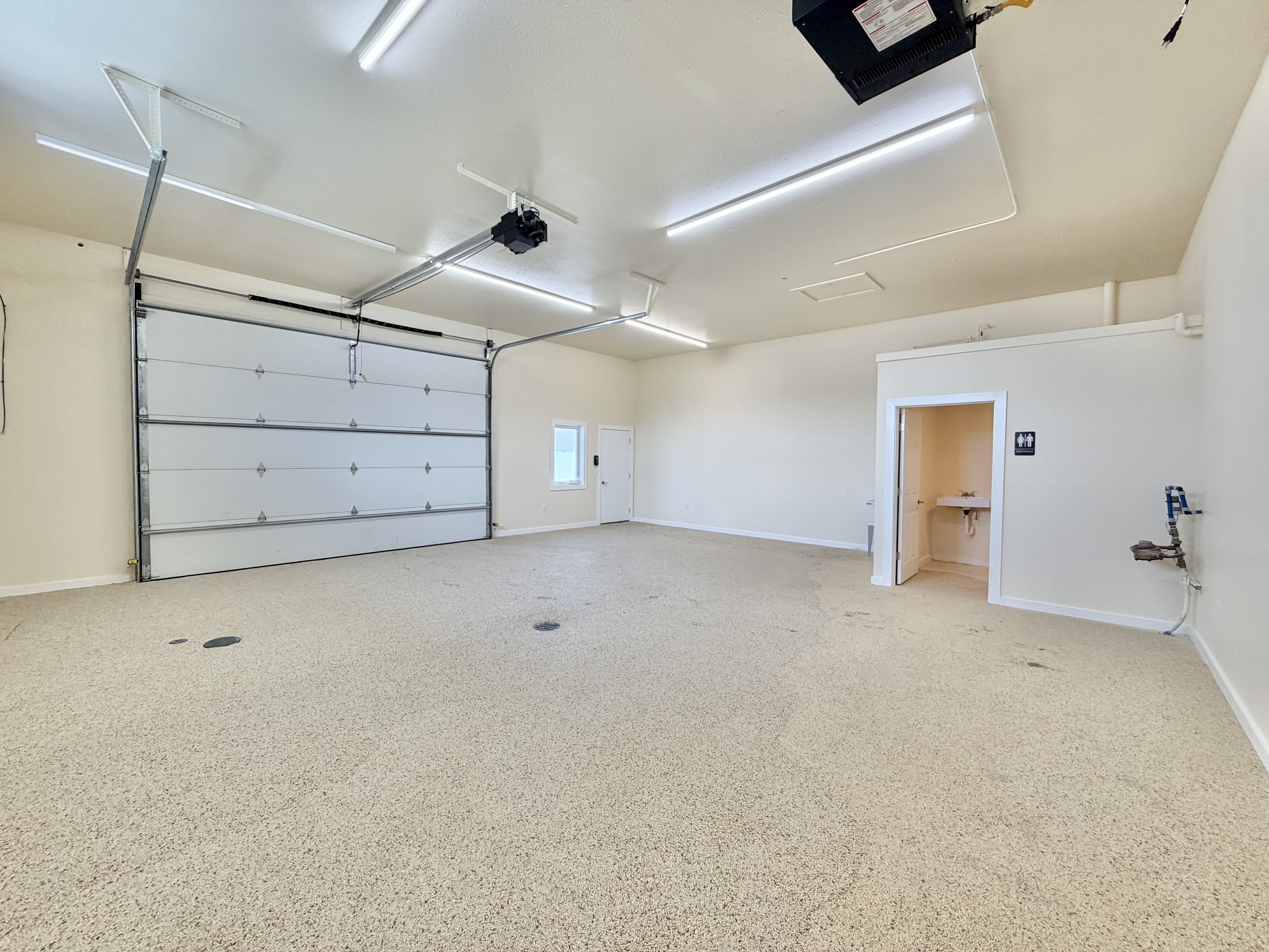 898 Arthur Drive – photo 4