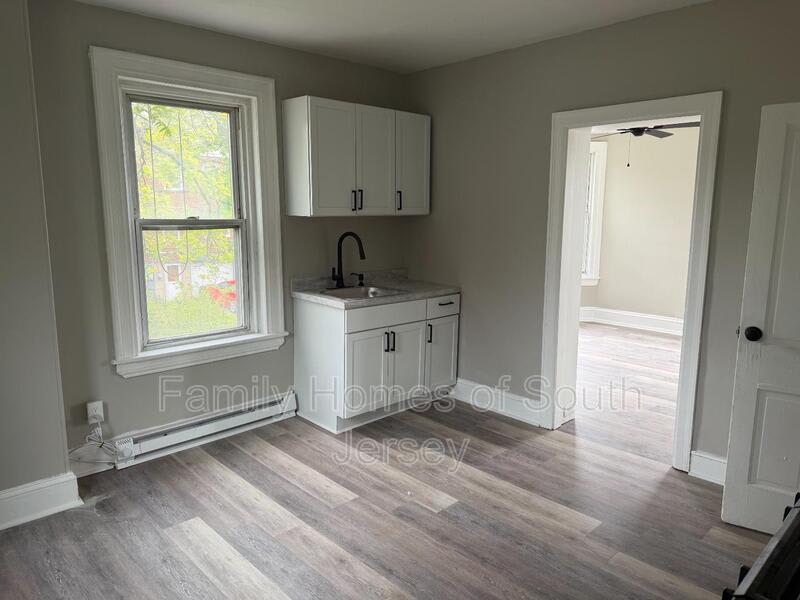 106 N 9th St – photo 4