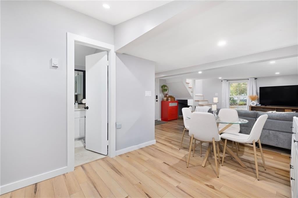267 Green End Avenue – photo 5