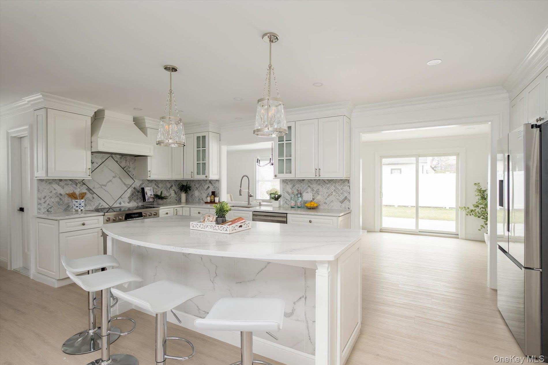 73 Stratford Road – photo 5