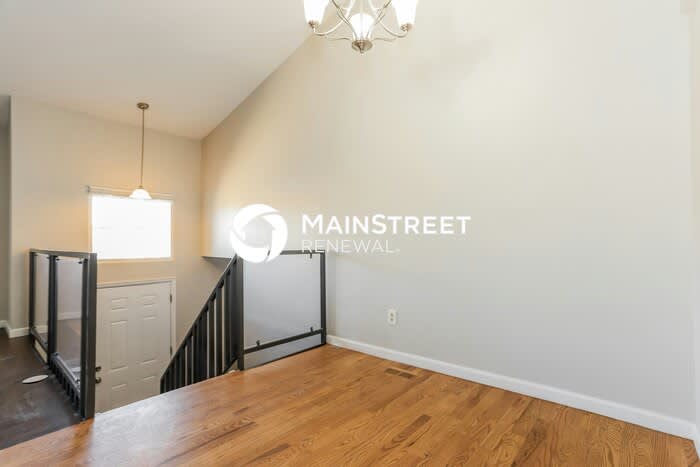 4587 Genoa Street – photo 4