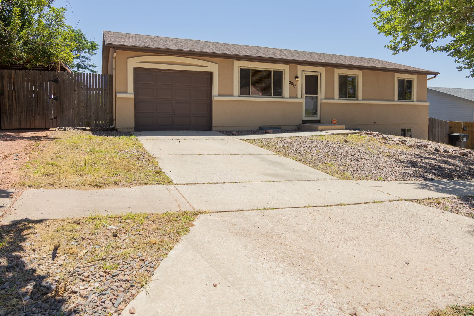 5 Bedroom Rancher In Vista Grande Terrace – photo 3