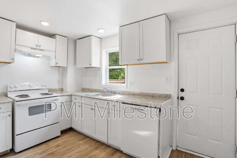 316 N High St – photo 4