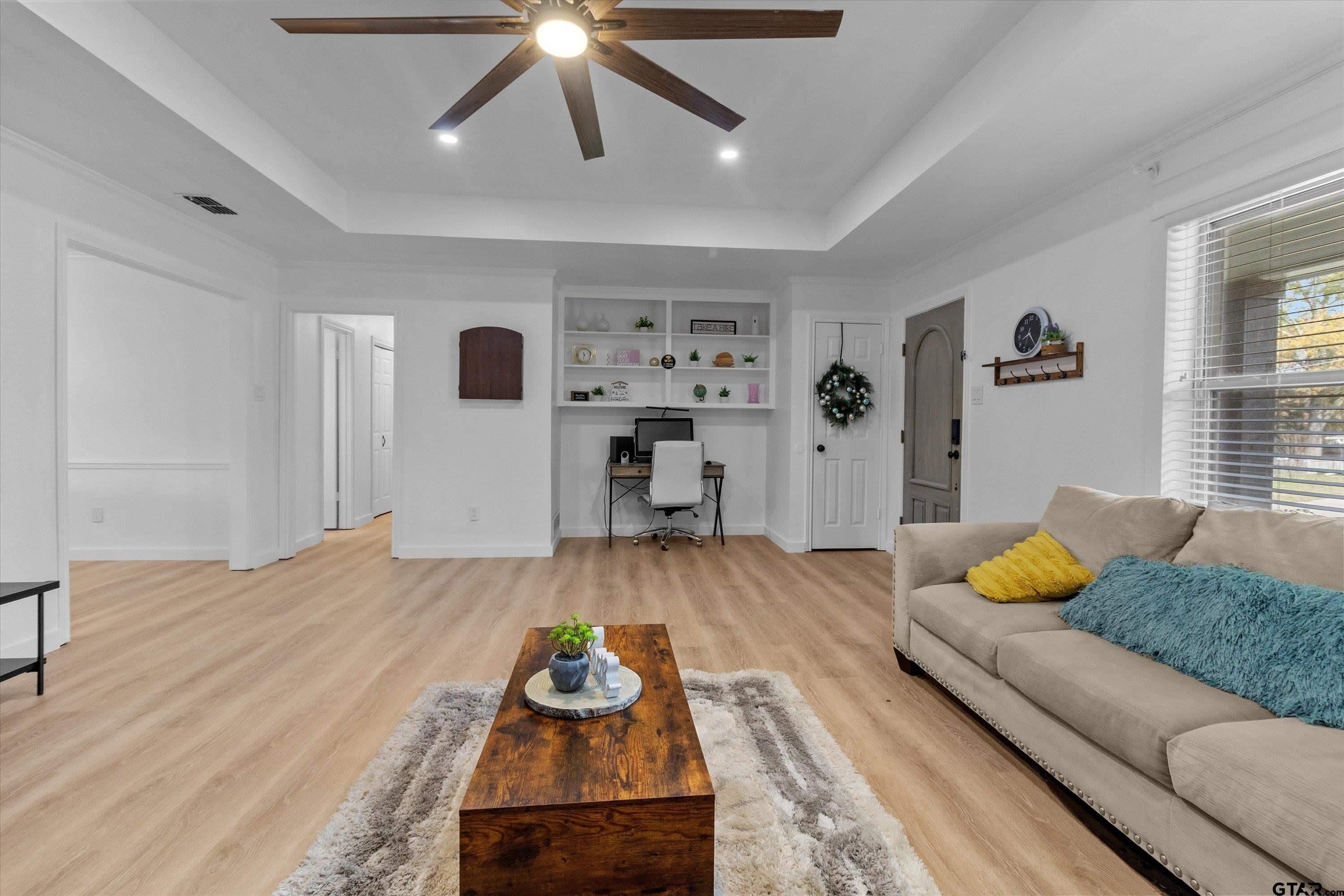 10801 Harvest Wood Dr – photo 5