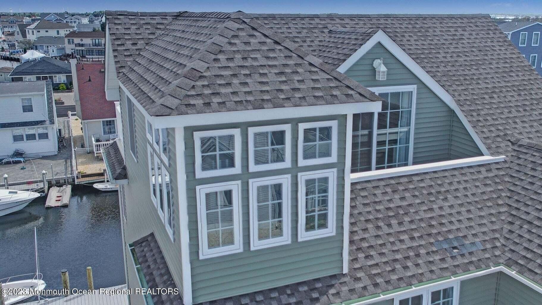 411 Harding Avenue – photo 4