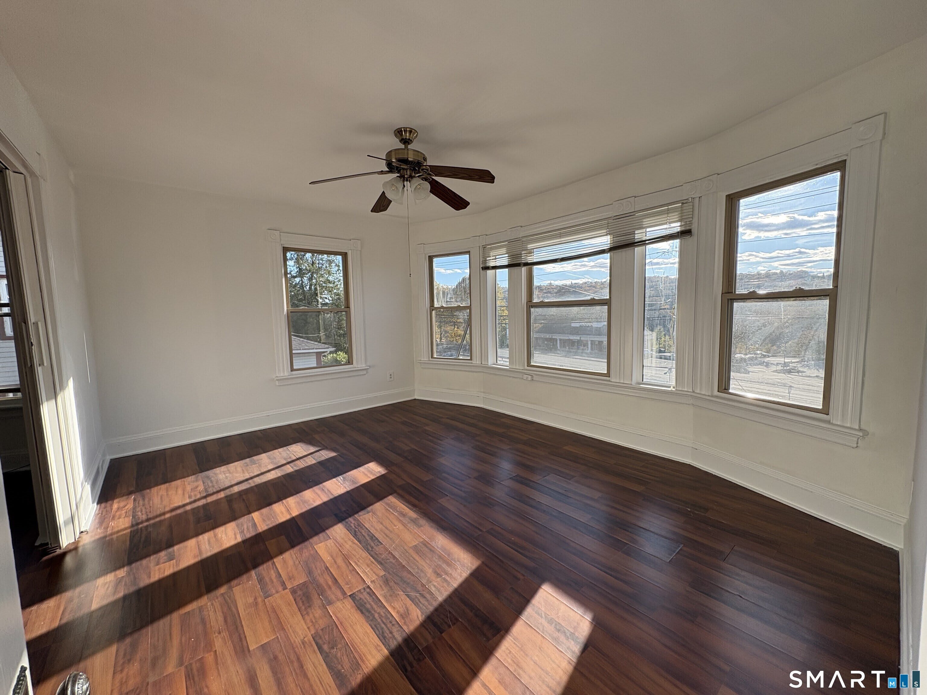 118 New Haven Avenue – photo 5