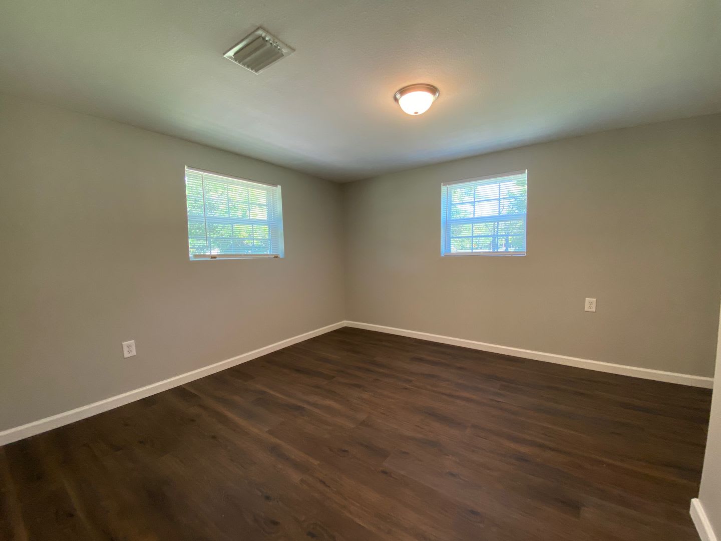 Upcoming: 3 Bedroom Cottage – photo 5