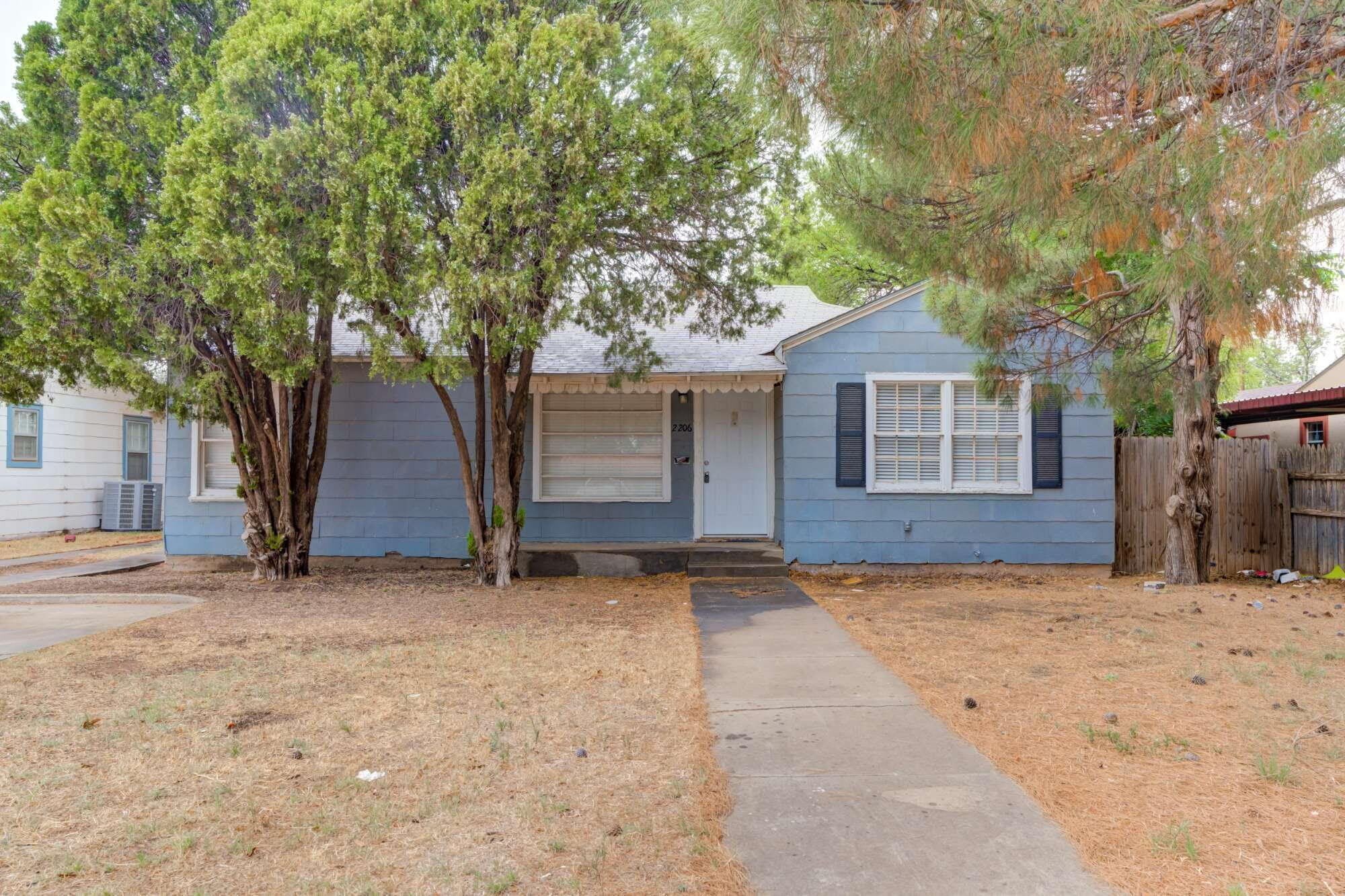 2206 32nd Street – photo 2