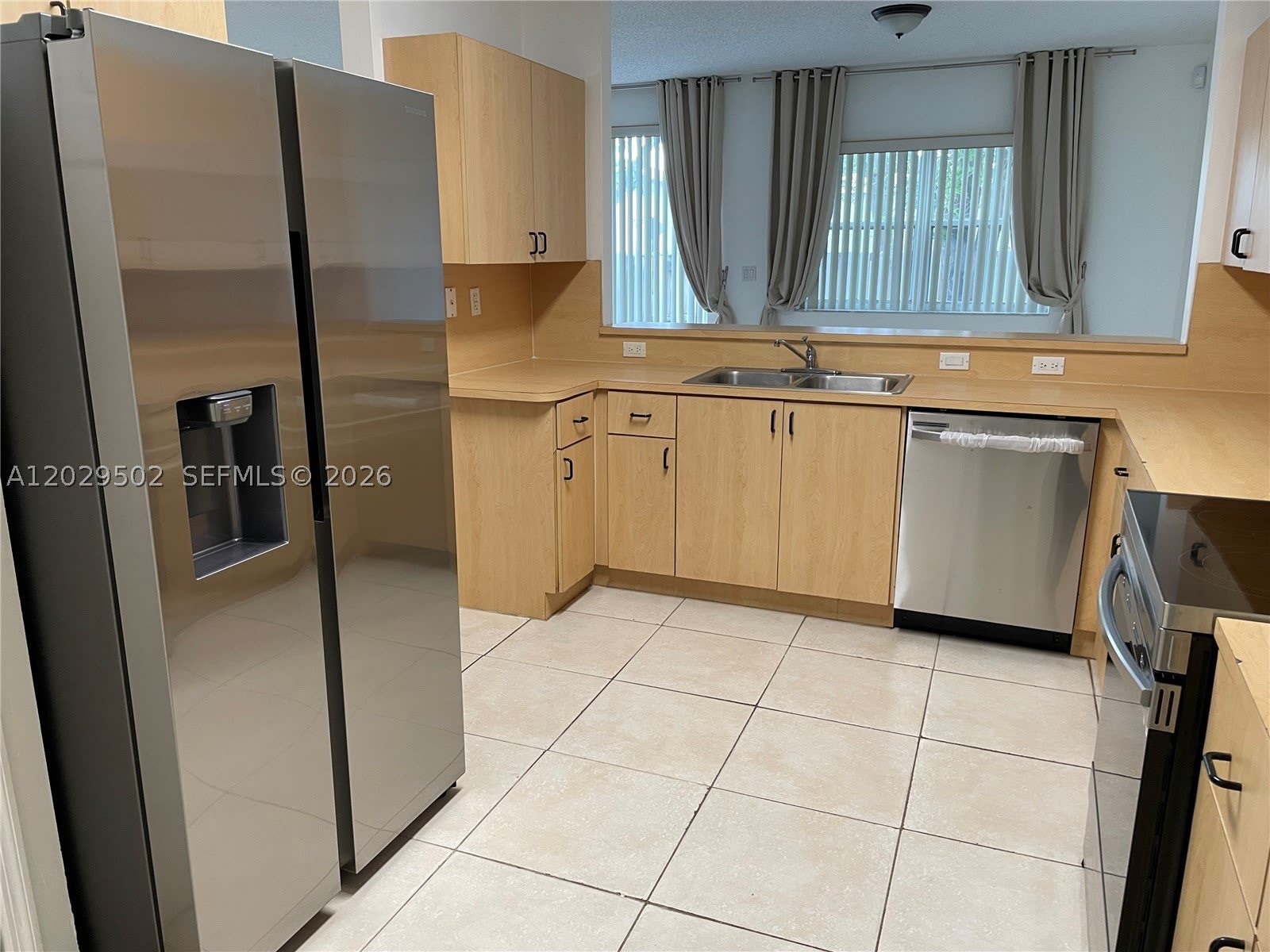 7980 S Southwood Cir – photo 4
