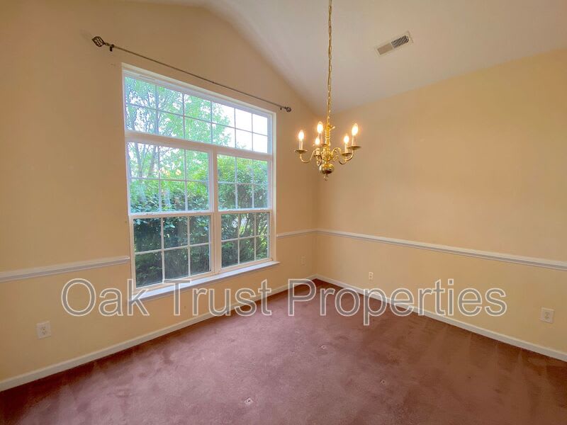 119 Speer St – photo 2