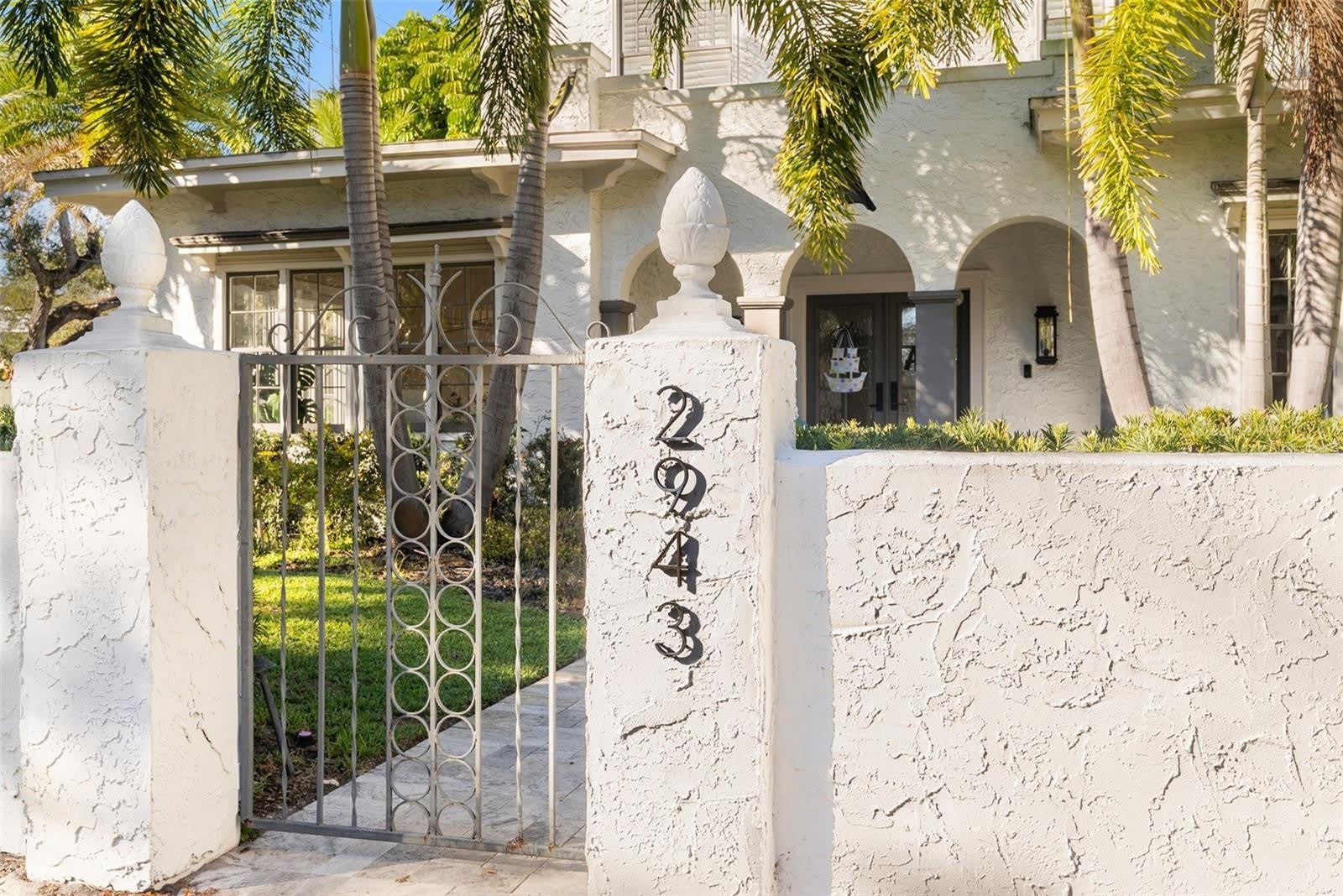 2943 W BAYSHORE Court – photo 2