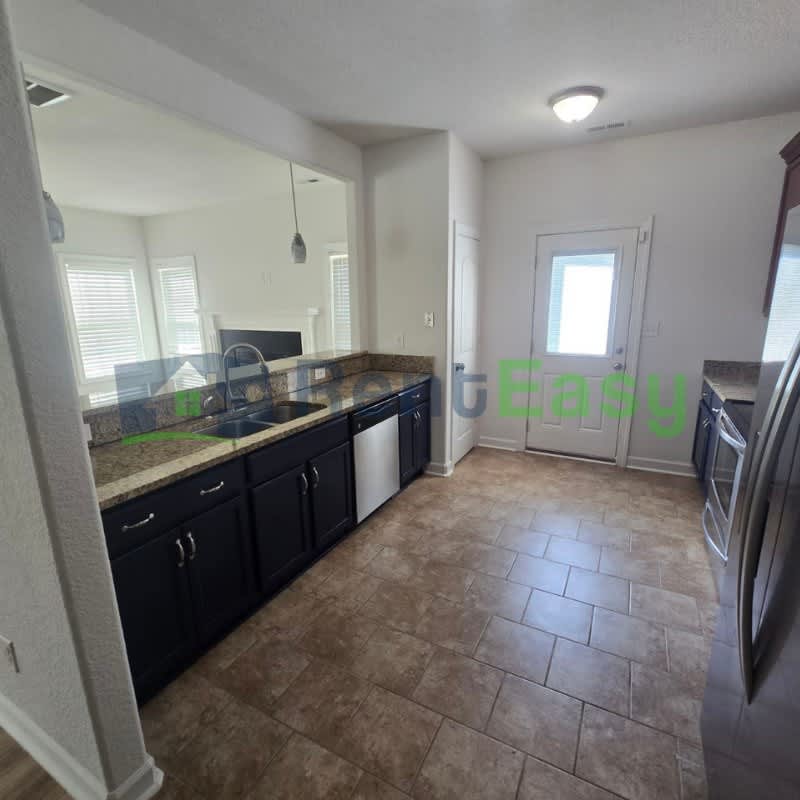 5201 Askew Road – photo 3