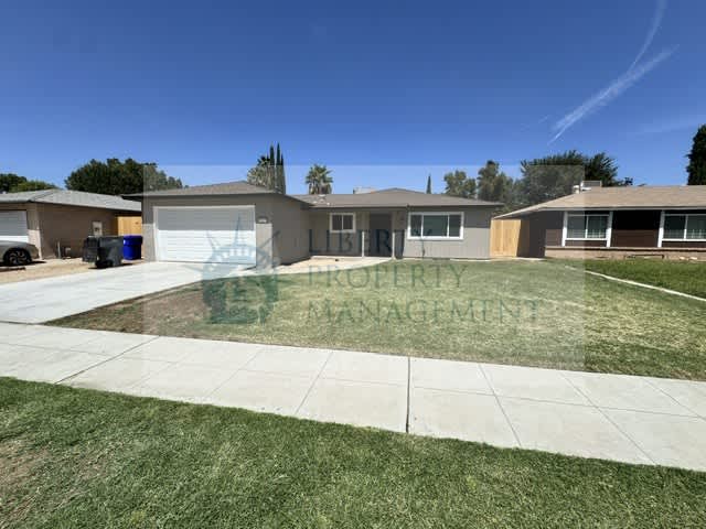 5827 E Saginaw Wy – photo 1