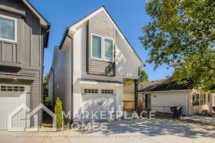 1113 Leland Ave Unit B – photo 2