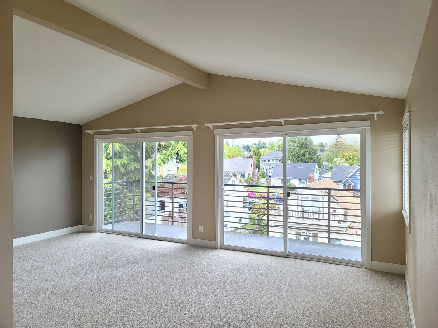 56th2830 – photo 1