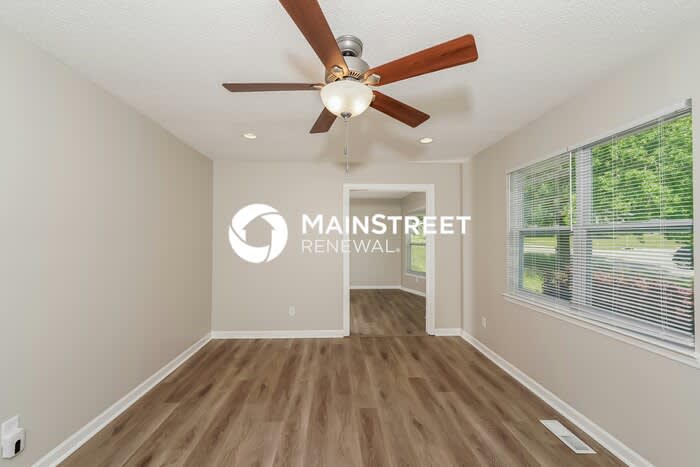 5943 Shane Circle – photo 3