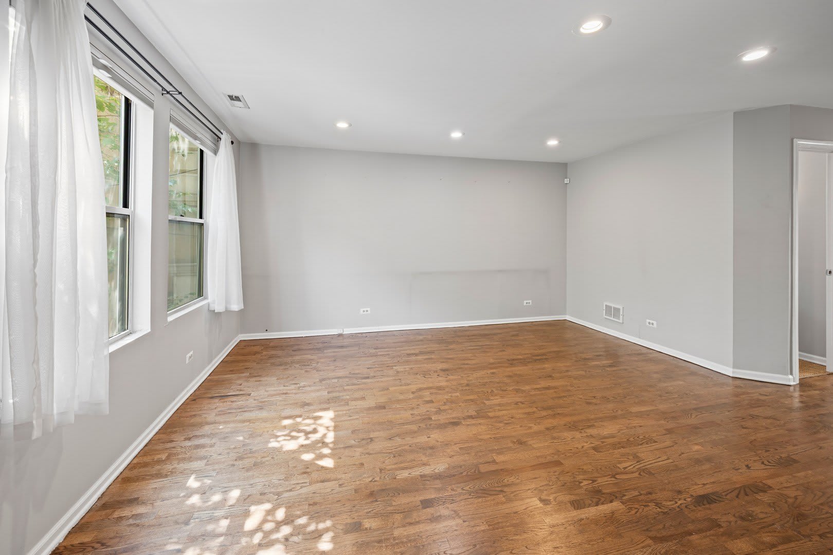 1839 N Bissell Street – photo 2