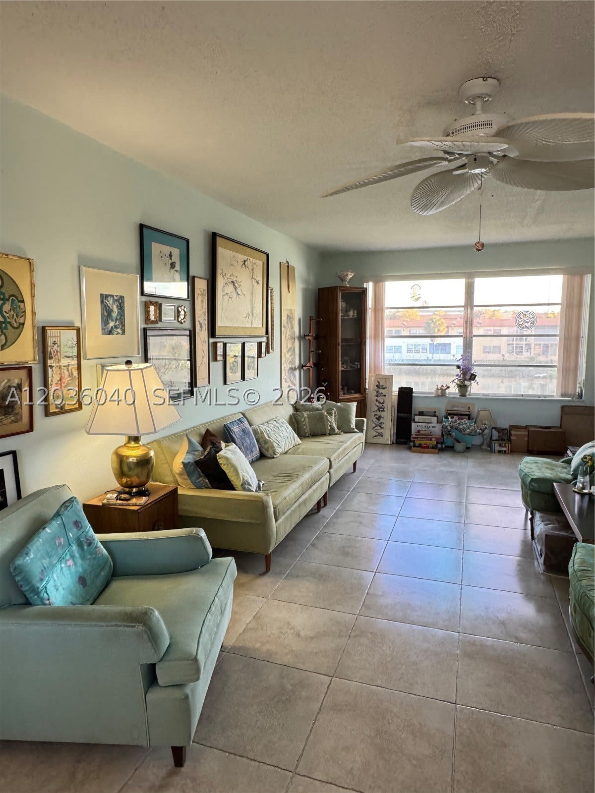 2940 NE 203rd St – photo 2