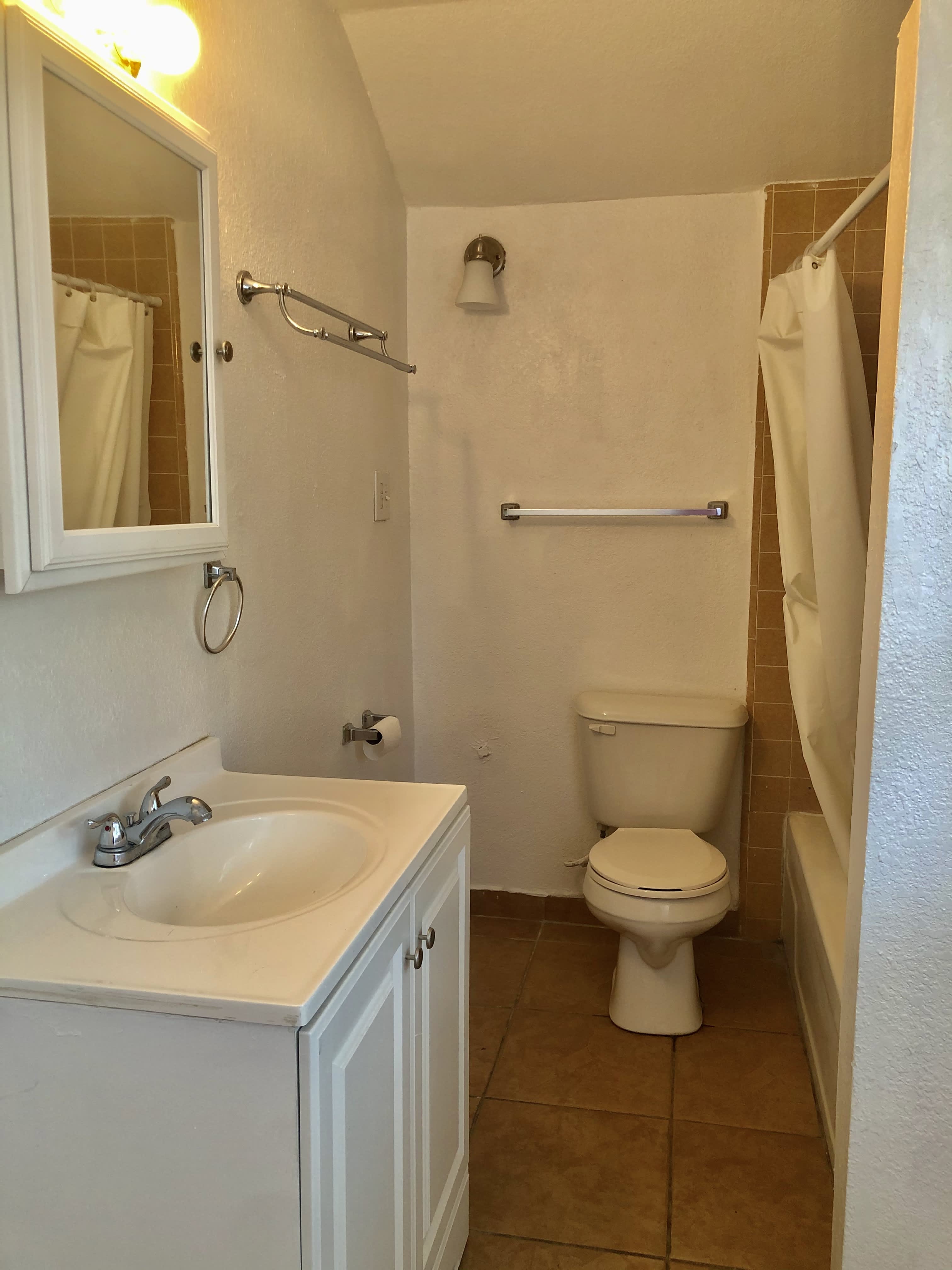 606 1/2 West 4th Avenue – photo 5