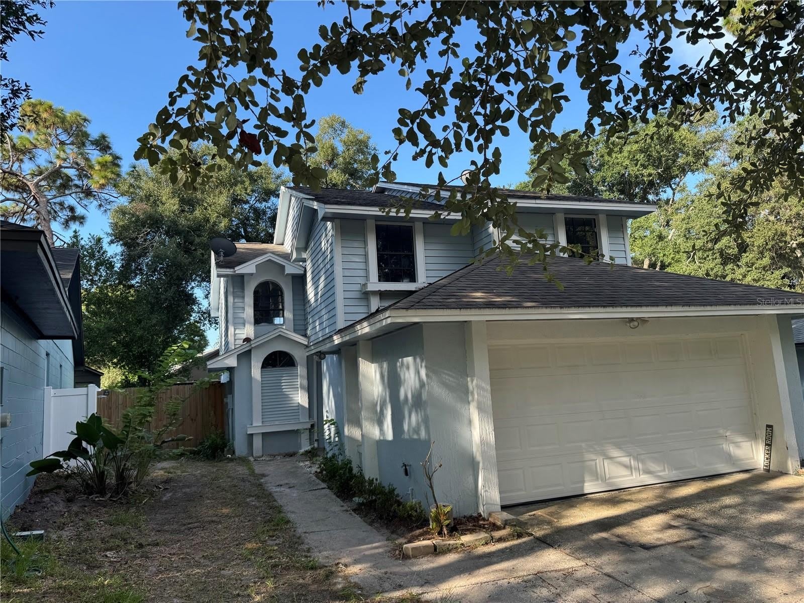 1212 Indian Bluff Drive – photo 1