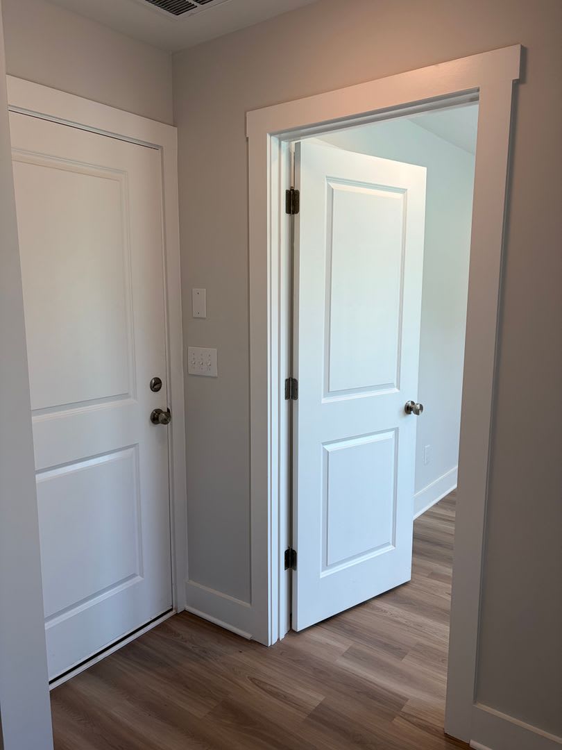 Modern 3 Bedroom Townhome Near Unc Charlotte Light Rail – photo 4