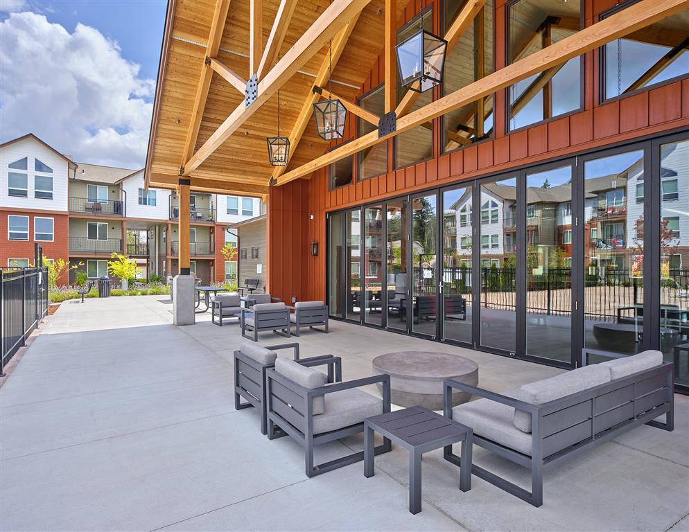 The Lodge – photo 3