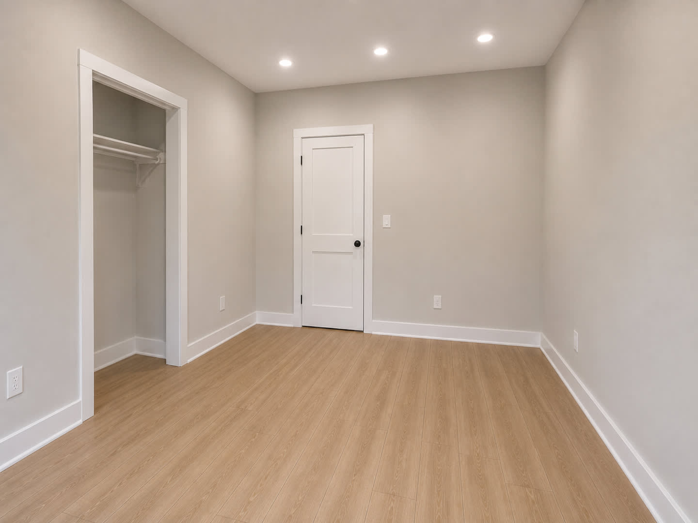 Completely Renovated New 1 Bed/1 Bath in Providence! – photo 4