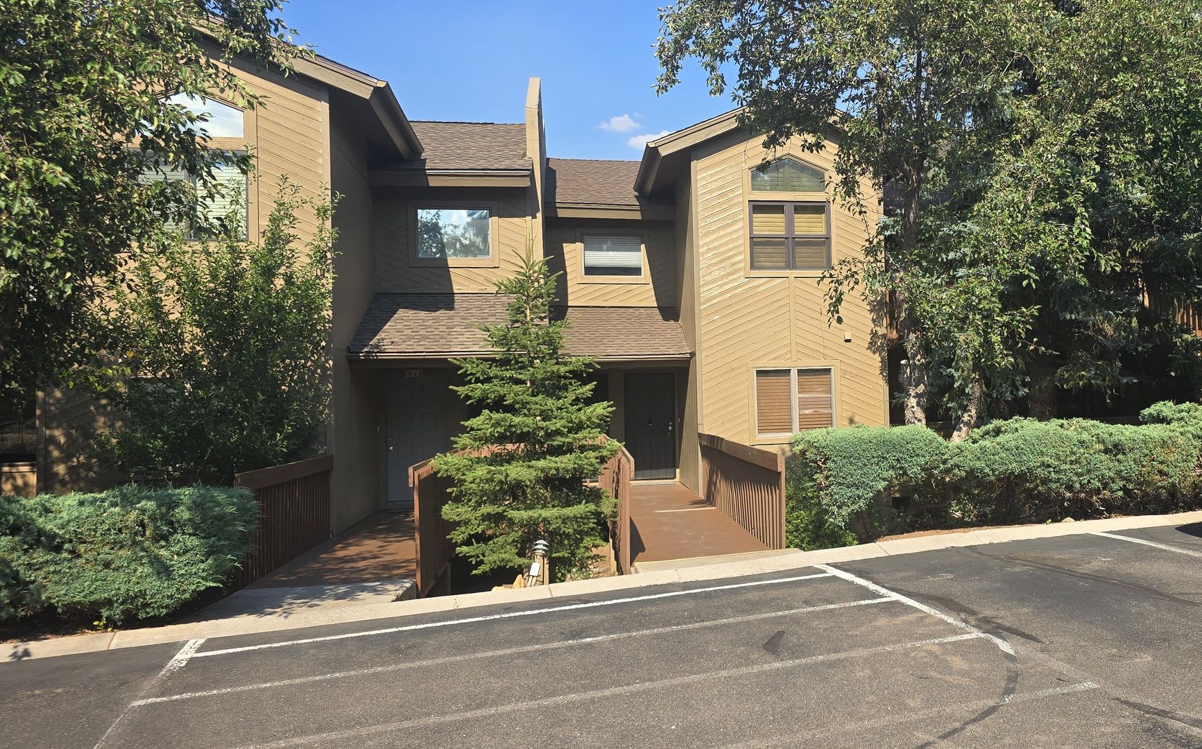Fully furnished condo in Continental CC Flagstaff – photo 1