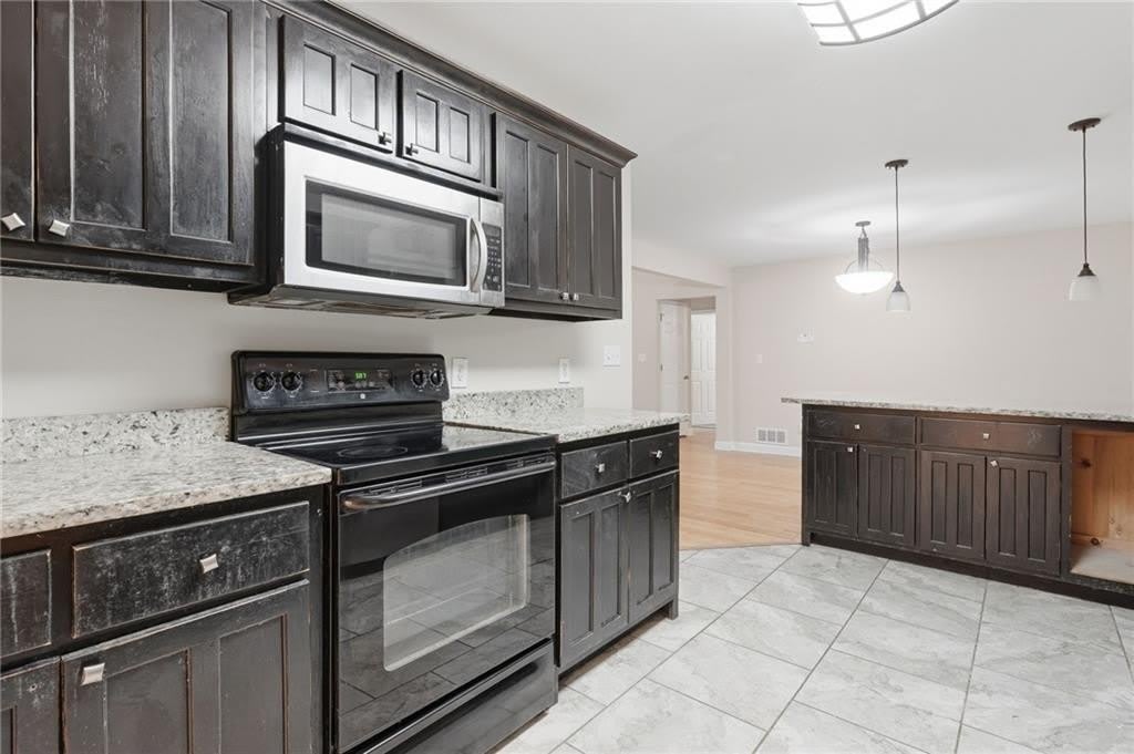 2753 Allyn Way NW – photo 2