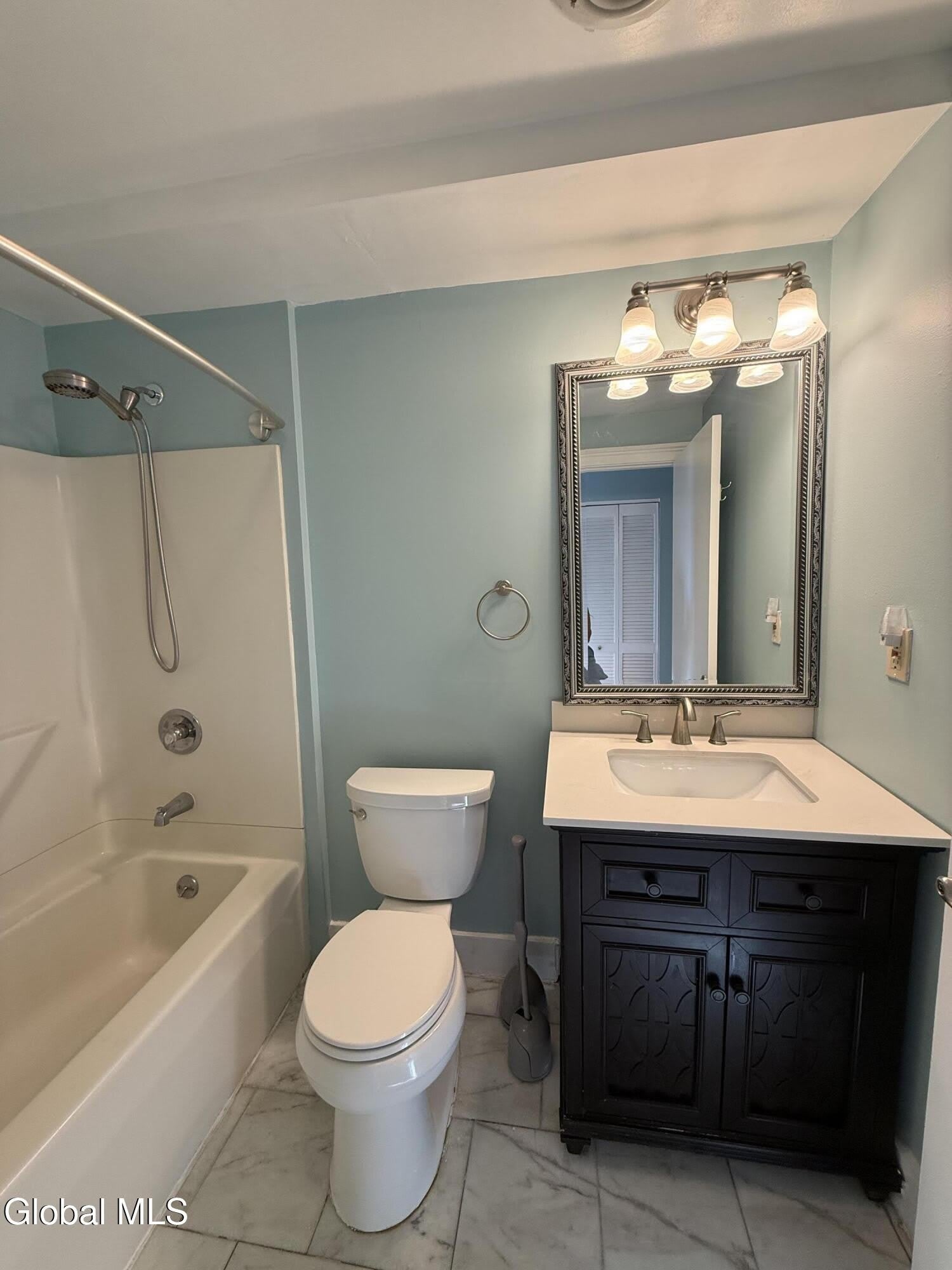 409 Madison Avenue – photo 5